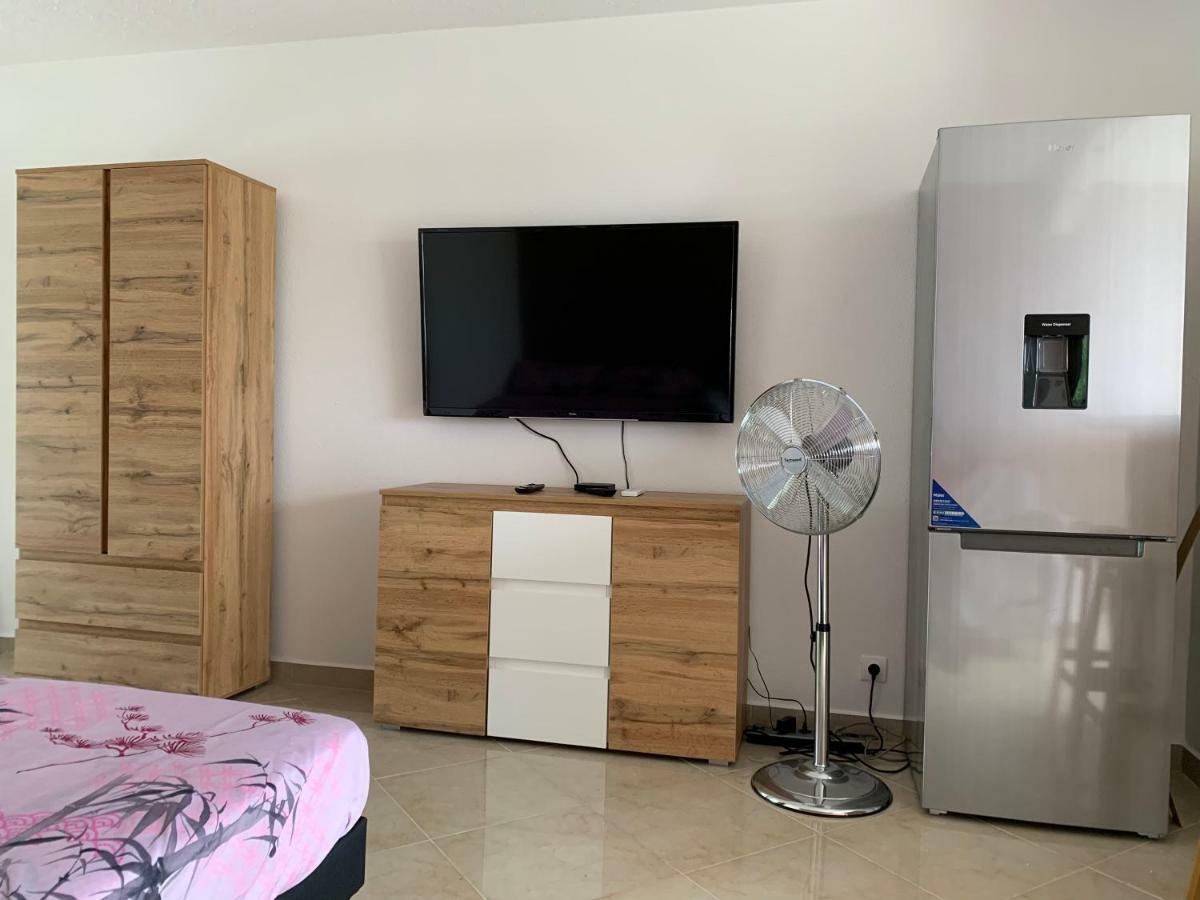 Studio Ds Residence Securisee Avec Vue & Acces A La Mer . Le Moule Bagian luar foto
